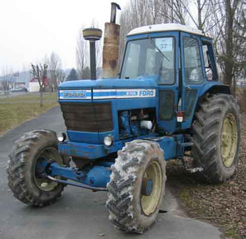 TRACTEUR AGRICOLE FORD 8700   1978