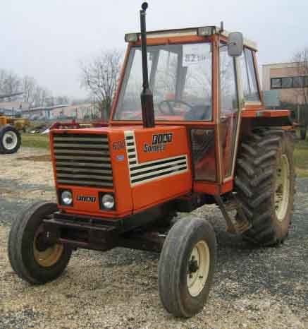 TRACTEUR AGRICOLE FIAT 680 2RM 2RM 1980