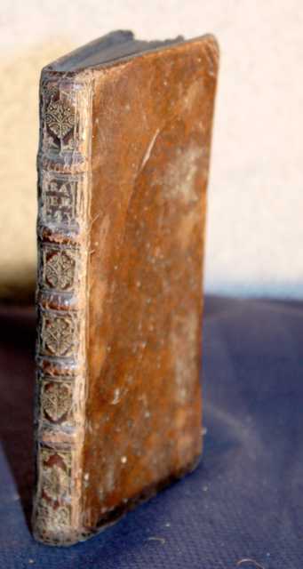 NOUVEAU TRAITE DE LA CIVILITE QUI SE PRATIQUE EN FRANCE, A COLOIGNE, 1772 ?, CHEZ AMBROISE VIGNON. EX-LIBRIS DURAND.