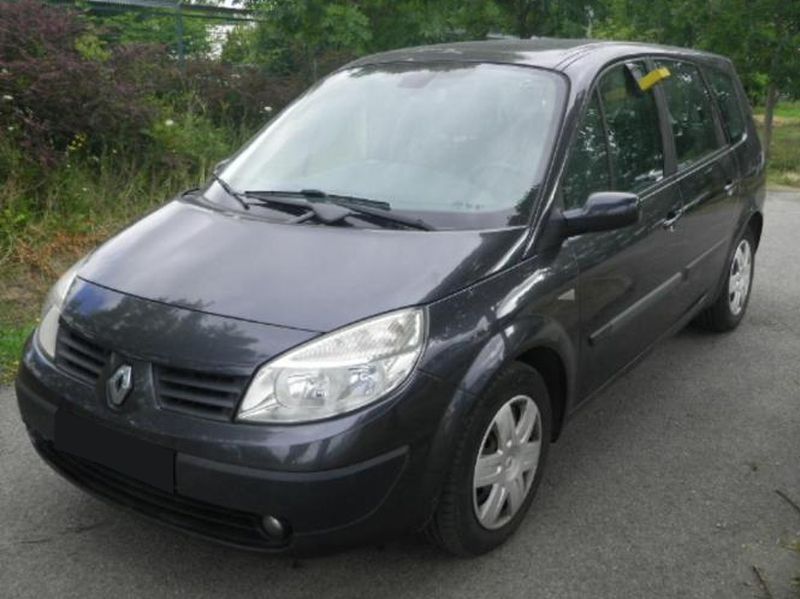 VOITURE RENAULT GRAND SCENIC 1.9 DCI 120 CONFORT EXPRESSION 2005
