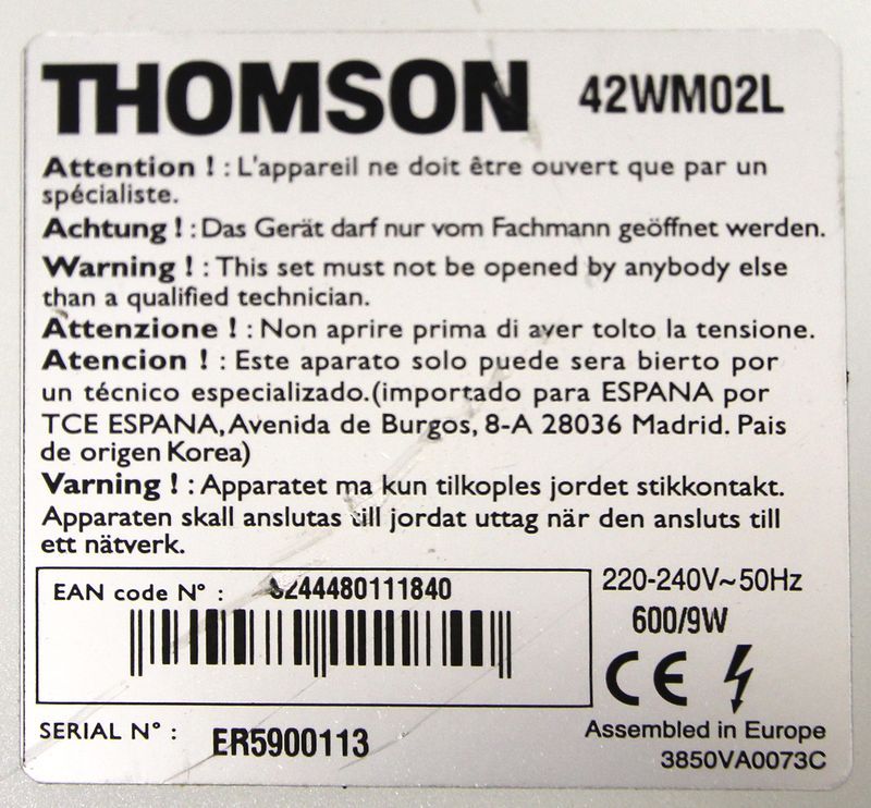MONITEUR DE MARQUE THOMSON WYSIUS MODELE 40WM02L 42 POUCES/105 CM.