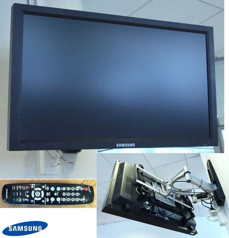 MONITEUR A ECRAN LCD DE 40 POUCES DE MARQUE SAMSUNG MODELE LH40MGQLBC/EN VENDU AVEC SON ATTACHE MURALE ET TELECOMMANDE. CAFE RDC.