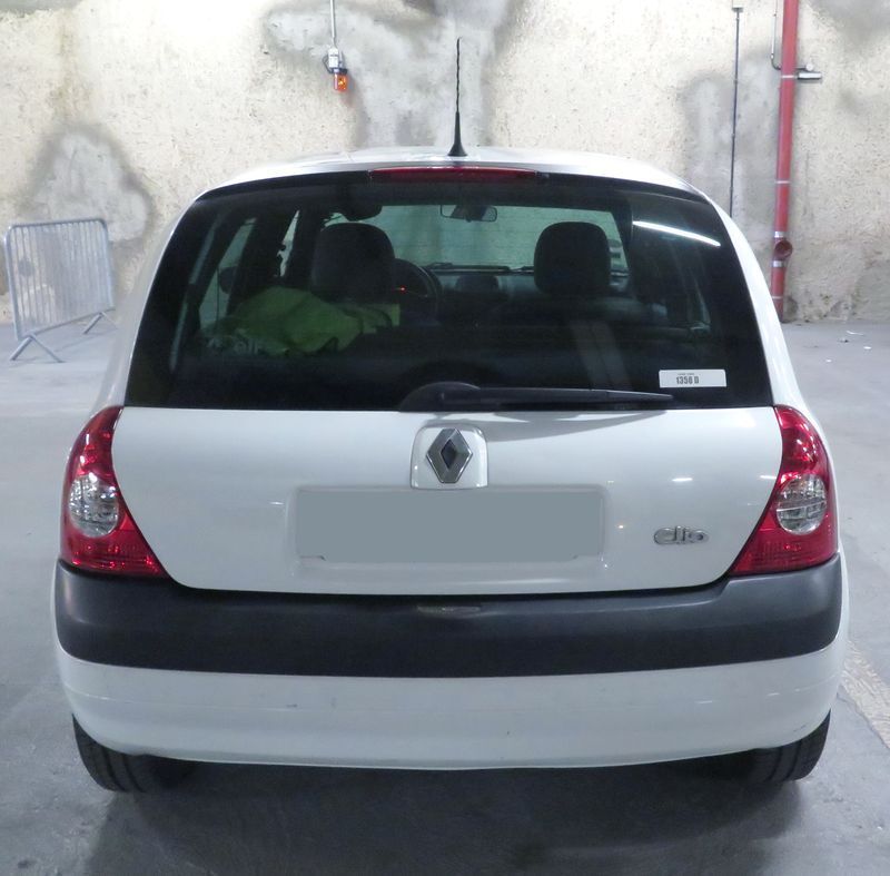 VOITURE RENAULT CLIO II PHASE 2 1.2 INJECTION 2004