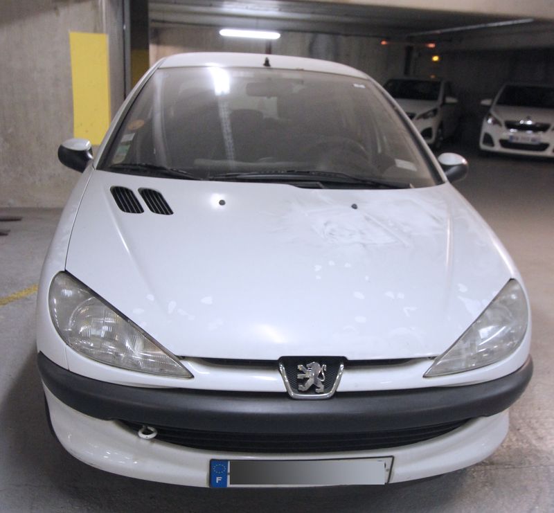 VOITURE PEUGEOT 206 1.4I 1.4 INJECTION 2002