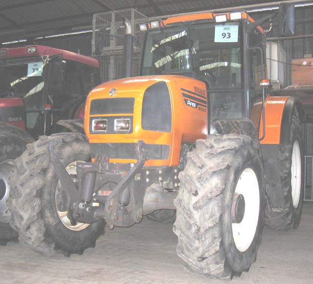 TRACTEUR AGRICOLE RENAULT ARES 815 RZ 4 RM 4 RM 2000