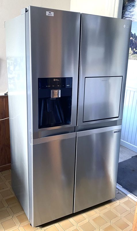 refrigerateur-congelateur-americain-de-602-litres-de-marque-lg-modele- gwp3122sc-compartiment-congel