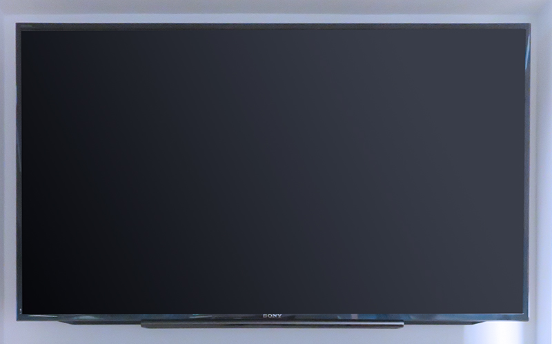 TELEVISEUR 48 POUCES A ECRAN LCD DE MARQUE SONY MODELE KDL-48W605B. VENDU AVEC ATTACHE MURALE. 2A1