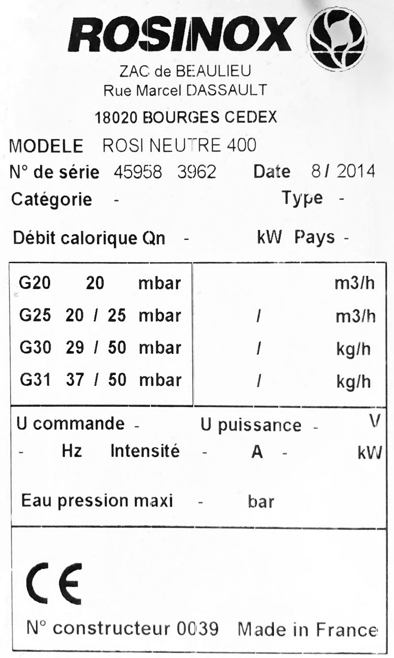 MEUBLE DE PREPARATION ADOSSE EN INOX ALIMENTAIRE OUVRANT PAR 1 PORTE DE MARQUE ROSINOX MODELE ROSI NEUTRE 400. 100 X 90 X 40 CM. LOCALISATION : ORANGE - 8 PASSAGE SAINT-PIERRE AMELOT - 75011 PARIS.