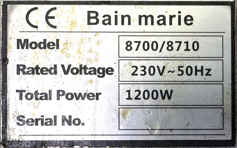 BAIN MARIE ELECTRIQUE EN INOX ALIMENTAIRE DE 1200 WATT DE MARQUE BAIN MAIRE MODELE 8700/8710. 2200 VOLTS. 24.5 X 33.5 X 56 CM.